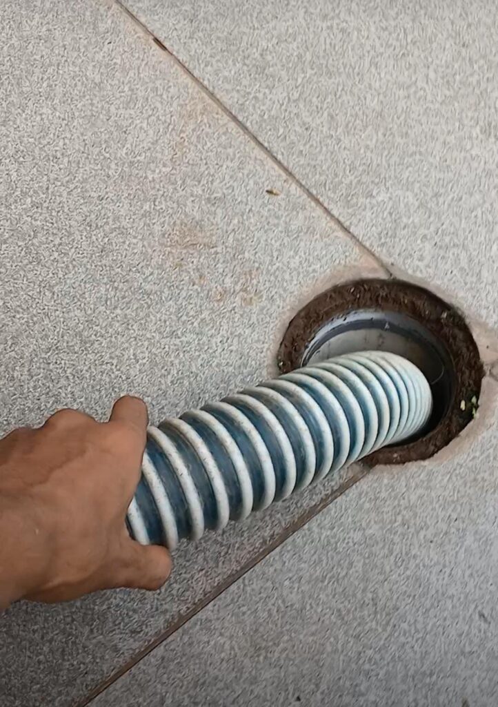 1000008580